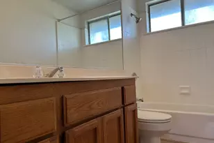 1981 W Kavanagh Ave, Tracy, CA 95376 - Photo 10