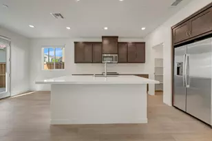 14545 Southpointe Dr, Folsom, CA 95630 - Photo 2
