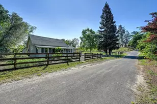 10813 Stone Rd, Oakdale, CA 95361 - Photo 2