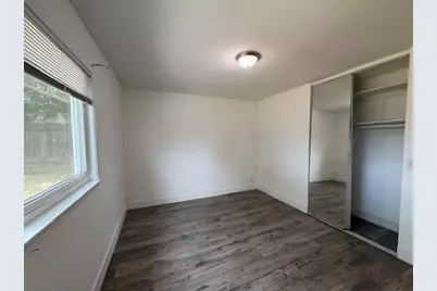 6815 Duckling Way, Sacramento, CA 95842 - Photo 10