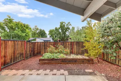 2317 E 8th Street, Davis, CA 95618 - Photo 8