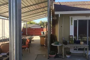 6649 Steiner Dr, Sacramento, CA 95823 - Photo 14