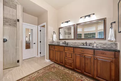 10111 Cavalletti Drive, Sacramento, CA 95829 - Photo 34