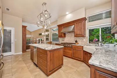 10111 Cavalletti Drive, Sacramento, CA 95829 - Photo 14