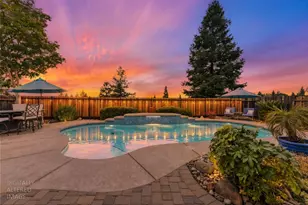 2339 Canary Dr, Rocklin, CA 95765 - Photo 2