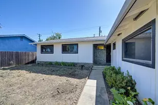 3721 Thornhill Dr, Sacramento, CA 95826 - Photo 4