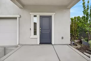 4089 Solaire Dr, Roseville, CA 95747 - Photo 4