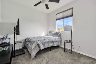 9633 Respect Dr, Sacramento, CA 95829 - Photo 16