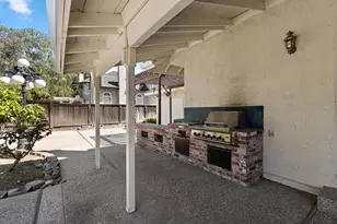 891 Shore Breeze Dr, Sacramento, CA 95831 - Photo 38