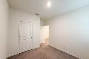 15385 Trolley St, Lathrop, CA 95330 - Photo 14