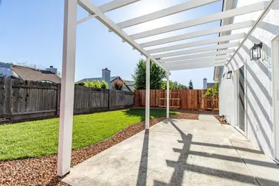 1444 Waterthrush Way, Turlock, CA 95382 - Photo 26