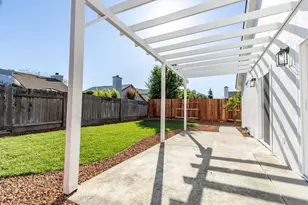 1444 Waterthrush Way, Turlock, CA 95382 - Photo 26