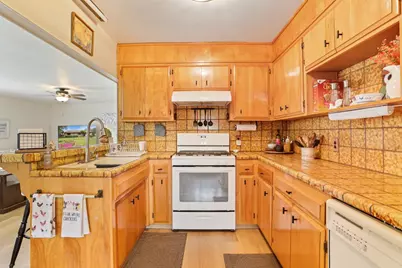 3355 Clement Avenue, Stockton, CA 95204 - Photo 14