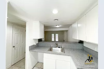 5673 Odea Drive #2, Sacramento, CA 95824 - Photo 4