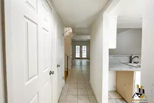 5673 Odea Dr, Sacramento, CA 95824 - Photo 2