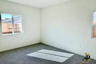 8161 Trapper Rnch Rd, Roseville, CA 95747 - Photo 10