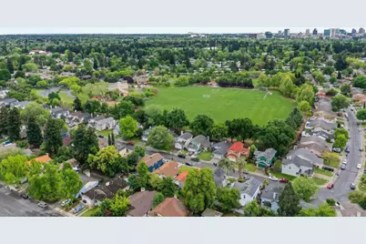 1754 Urbana Way, Sacramento, CA 95833 - Photo 42
