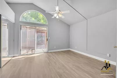 8449 Bramble Bush Circle, Antelope, CA 95843 - Photo 14