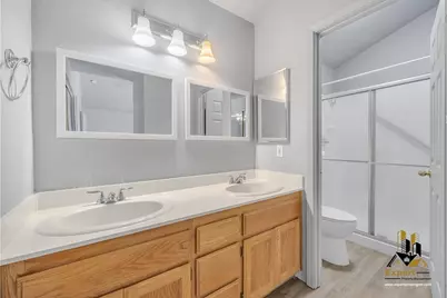 8449 Bramble Bush Circle, Antelope, CA 95843 - Photo 16