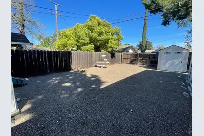 316 Poplar Avenue, Manteca, CA 95336 - Photo 4