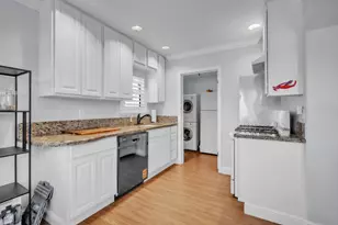 2105 Juliesse Ave, Sacramento, CA 95821 - Photo 12