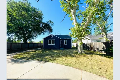 1757 Kenwood Street, Sacramento, CA 95815 - Photo 2
