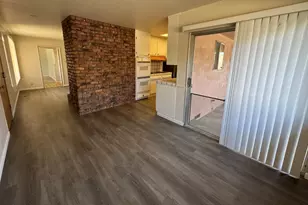 777 Lawrence Dr, Gilroy, CA 95020 - Photo 4