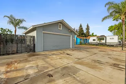 3020 Trudi Way, Modesto, CA 95354 - Photo 4