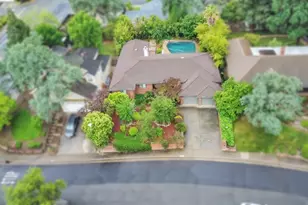 8484 Oakwind Ct, Orangevale, CA 95662 - Photo 2
