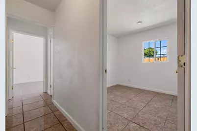 1629 Sunset Avenue, Stockton, CA 95205 - Photo 10