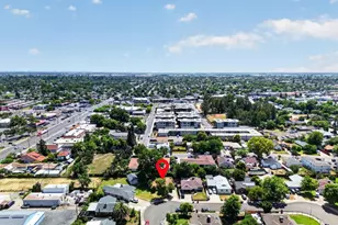 5625 49th St, Sacramento, CA 95824 - Photo 40