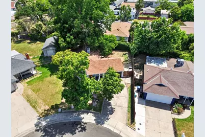 5625 49th Street, Sacramento, CA 95824 - Photo 36