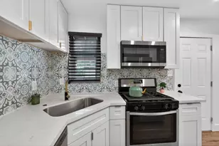 5625 49th St, Sacramento, CA 95824 - Photo 14