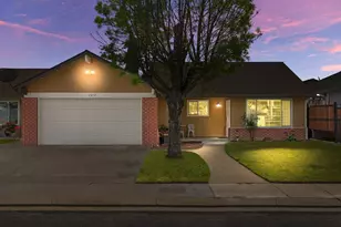 2012 Ridgecrest Dr, Modesto, CA 95351 - Photo 2