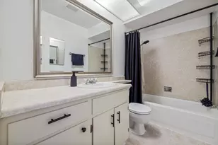 2012 Ridgecrest Dr, Modesto, CA 95351 - Photo 16