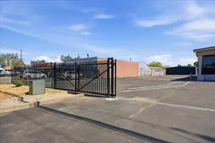 4554 Auburn Blvd, Sacramento, CA 95841 - Photo 42