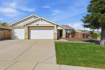 1452 Claridge Court, Plumas Lake, CA 95961 - Photo 2