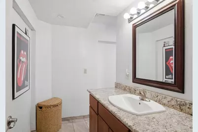 1740 Colorado Avenue, Turlock, CA 95382 - Photo 14