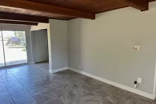 1725 E 22nd St, Merced, CA 95340 - Photo 8