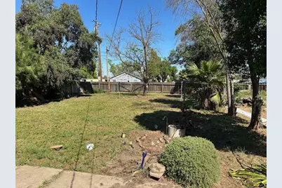 1725 E 22nd Street, Merced, CA 95340 - Photo 2