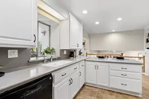 3124 Clairidge Way, Sacramento, CA 95821 - Photo 14