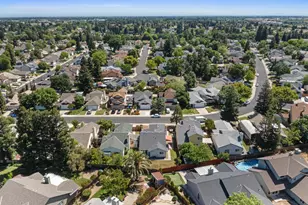9488 Dunkerrin Way, Elk Grove, CA 95758 - Photo 44