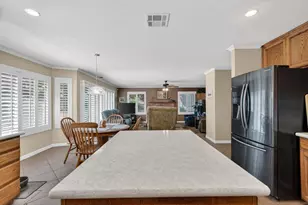 8794 Frosses Ct, Sacramento, CA 95828 - Photo 22