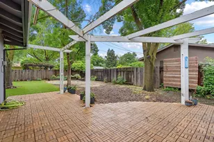 2222 Loyola Dr, Davis, CA 95618 - Photo 38