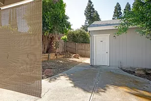 3661 Gold Creek Ln, Sacramento, CA 95827 - Photo 20