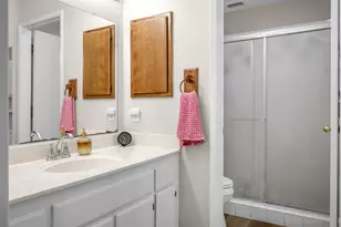 3661 Gold Creek Ln, Sacramento, CA 95827 - Photo 18