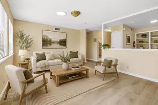 7574 Twilight Dr, Sacramento, CA 95822 - Photo 6