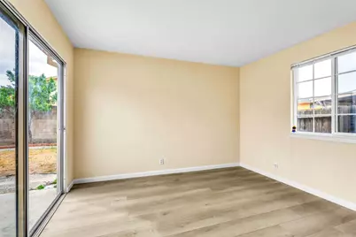 7574 Twilight Drive, Sacramento, CA 95822 - Photo 18