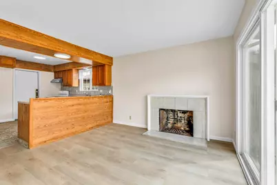 7574 Twilight Drive, Sacramento, CA 95822 - Photo 10