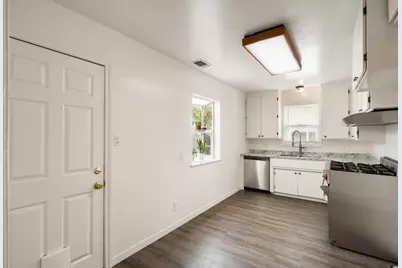 5640 33rd Avenue, Sacramento, CA 95824 - Photo 20